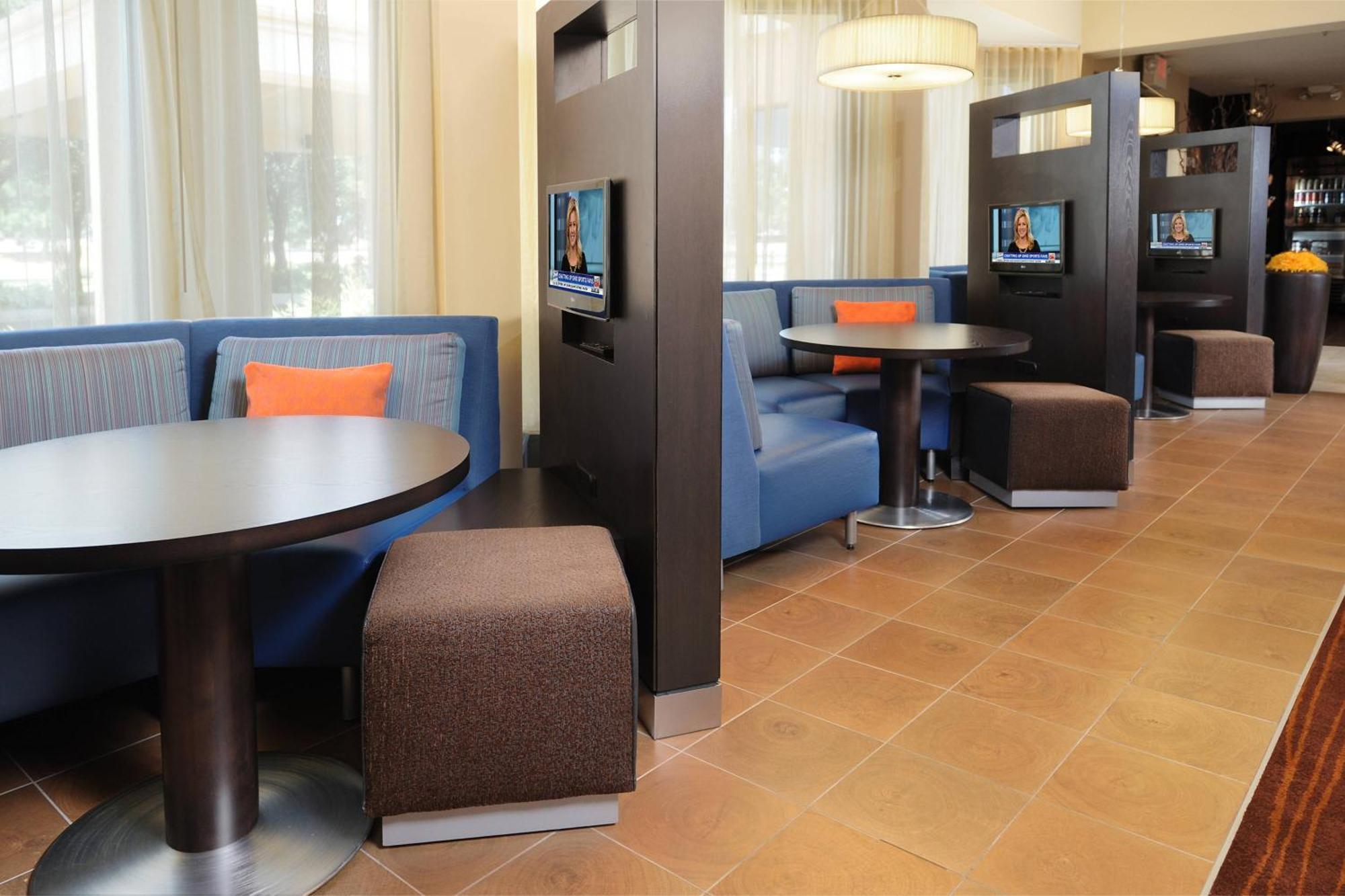 Courtyard By Marriott Oklahoma City Airport מראה חיצוני תמונה