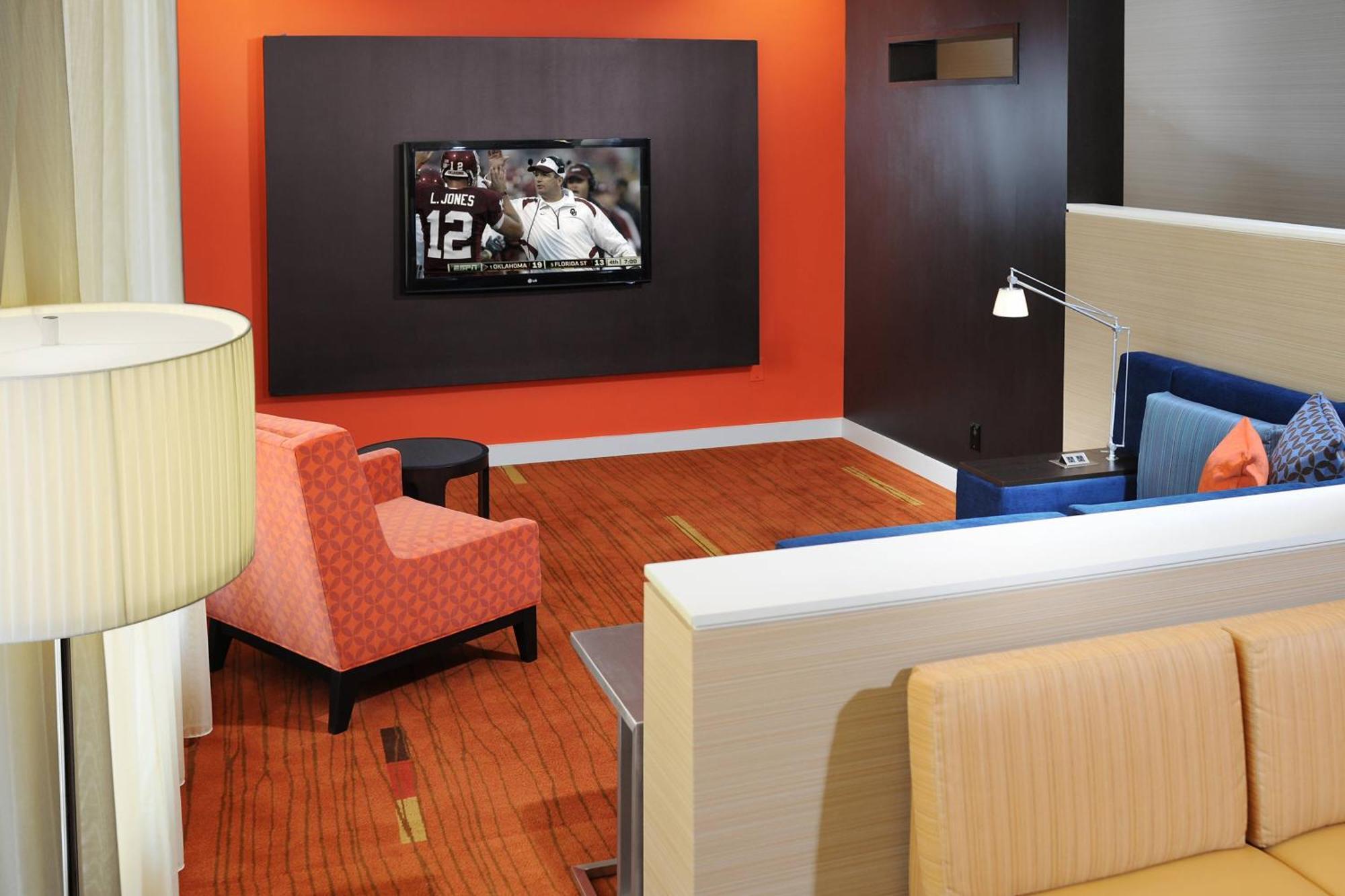 Courtyard By Marriott Oklahoma City Airport מראה חיצוני תמונה