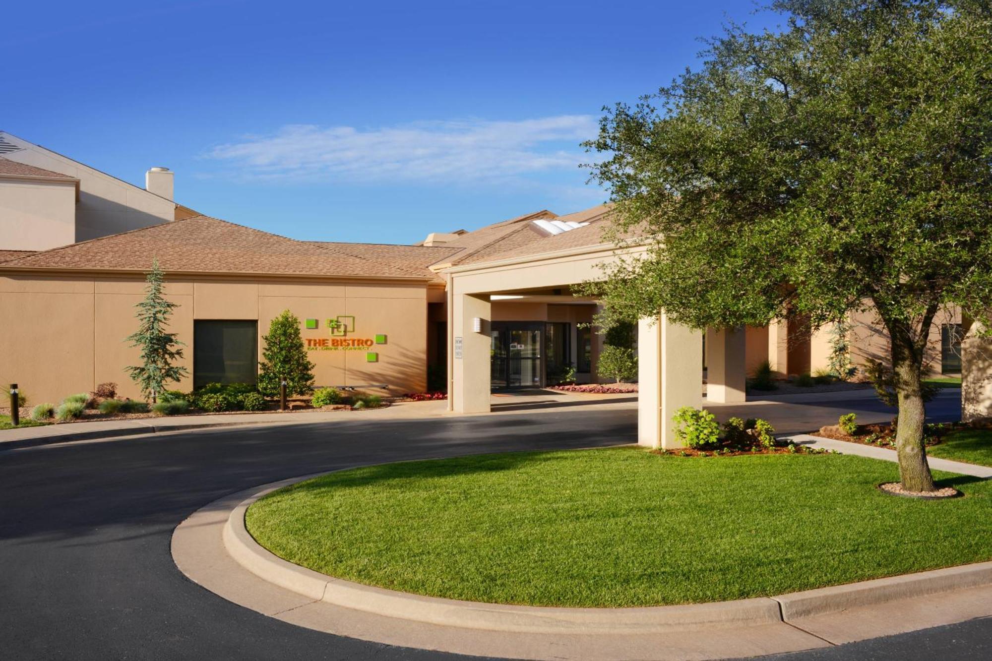 Courtyard By Marriott Oklahoma City Airport מראה חיצוני תמונה