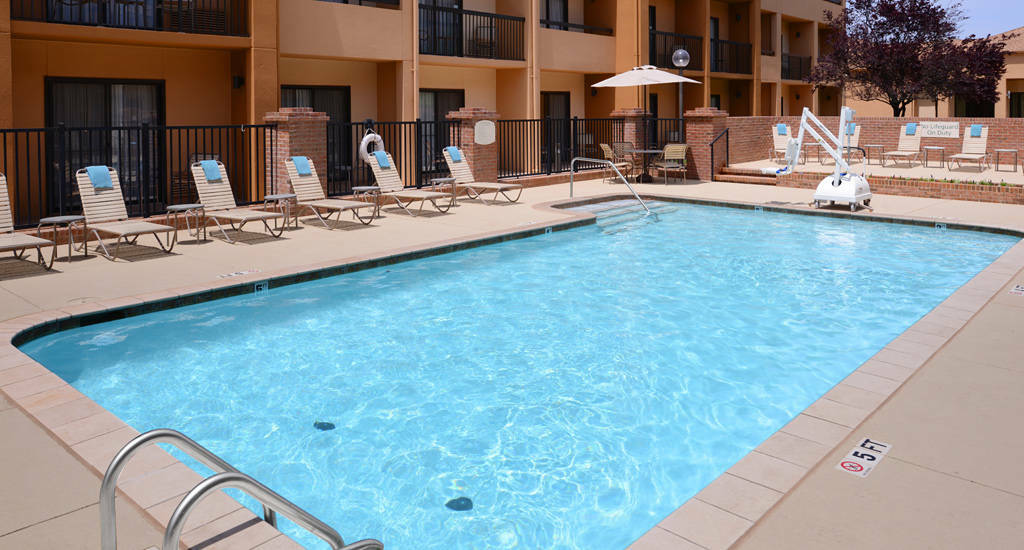 Courtyard By Marriott Oklahoma City Airport מראה חיצוני תמונה